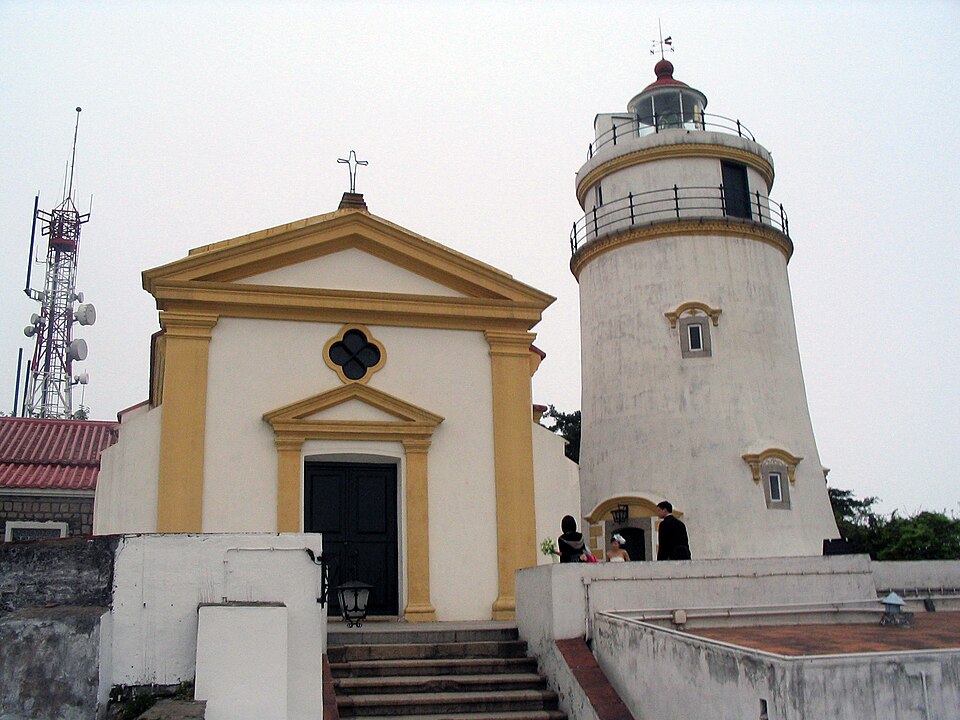 Guia Lighthouse