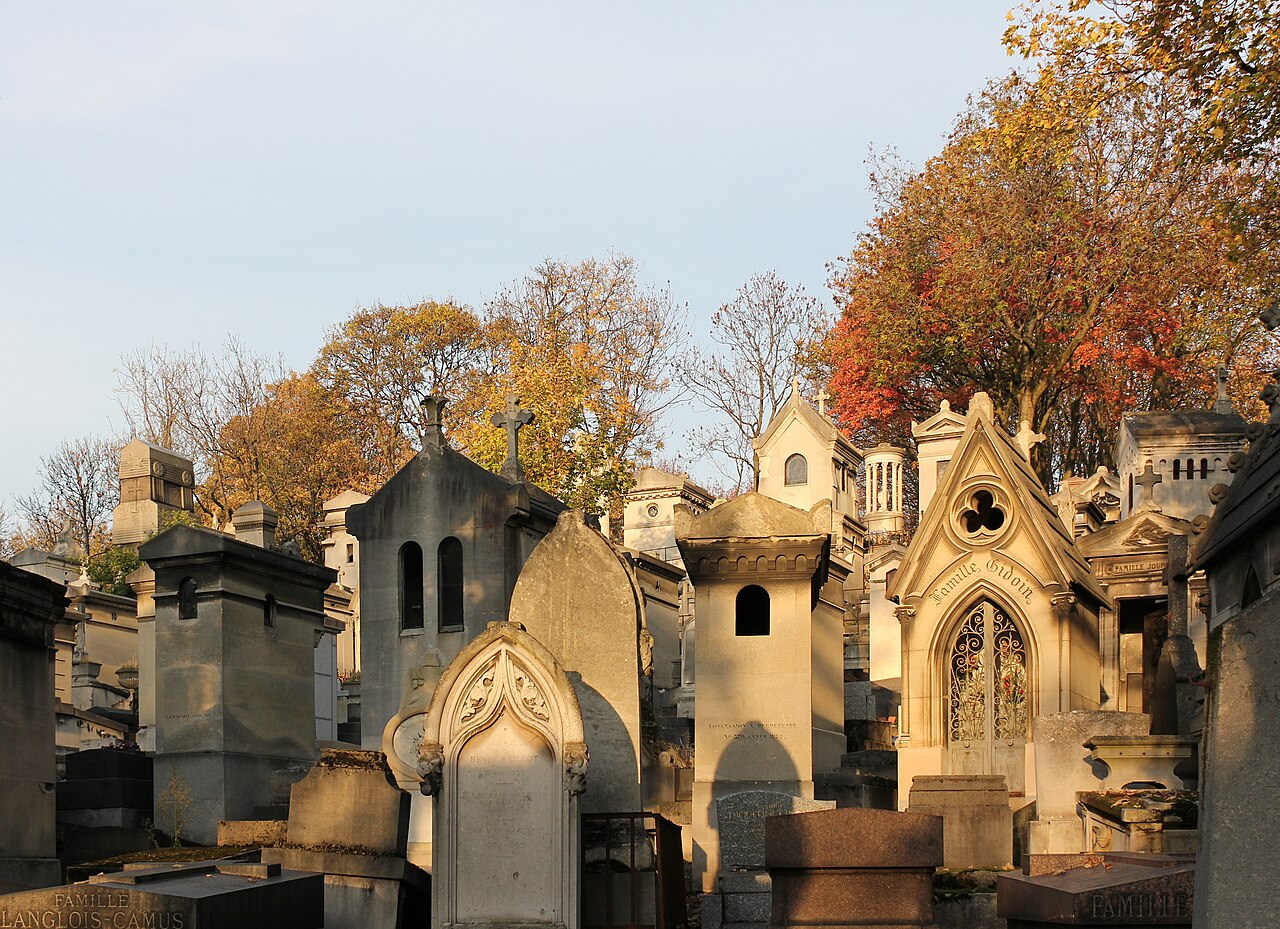 Père Lachaise Cemetery