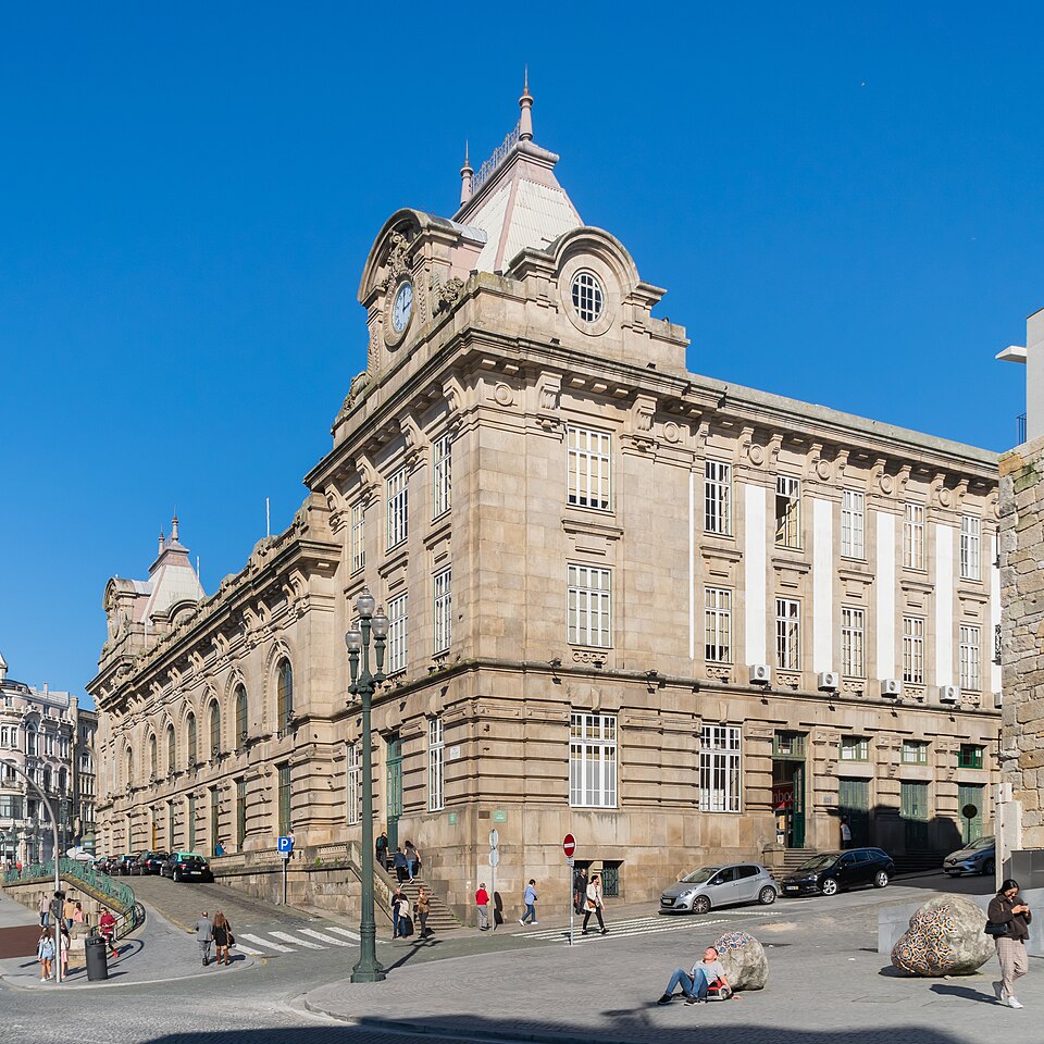 São Bento Railway Station